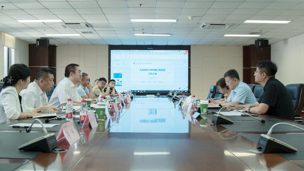 学校党委书记李海洋调研指导附属口腔医院建设工作